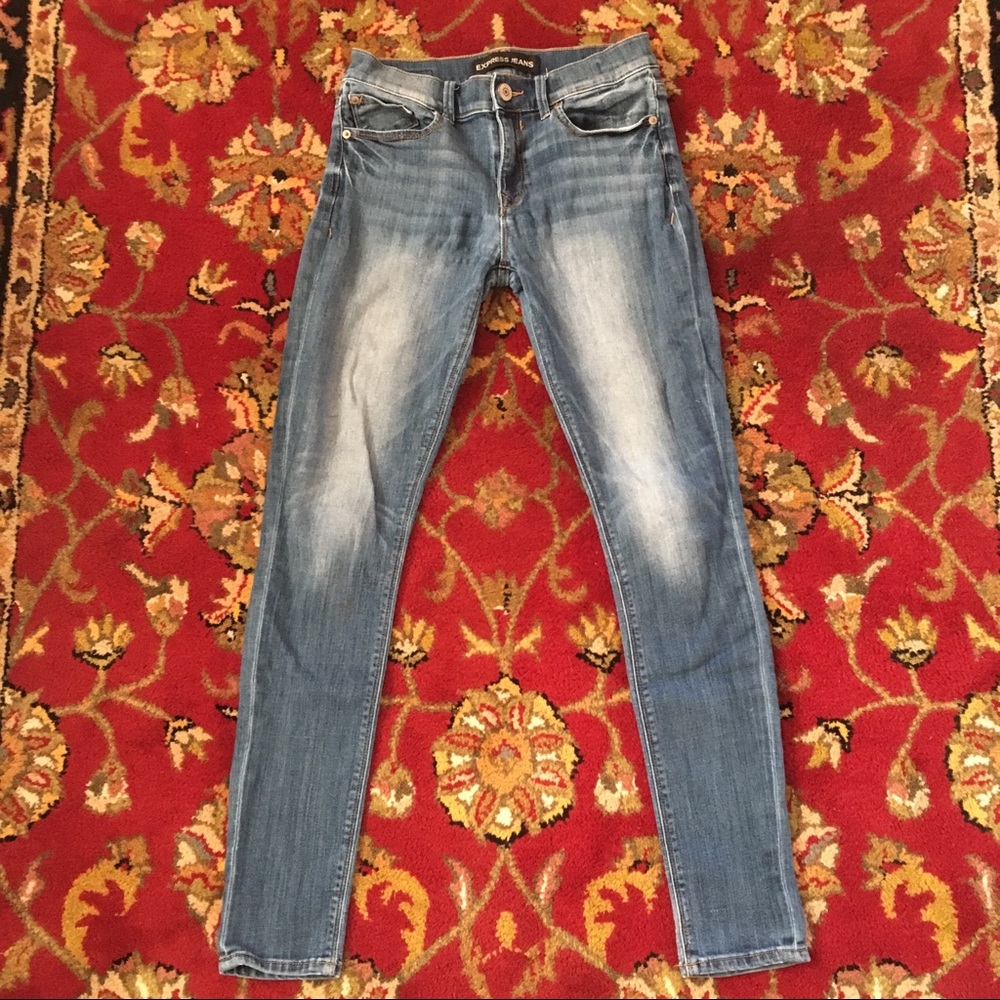 Express Mid-Rise Jeggings size 4